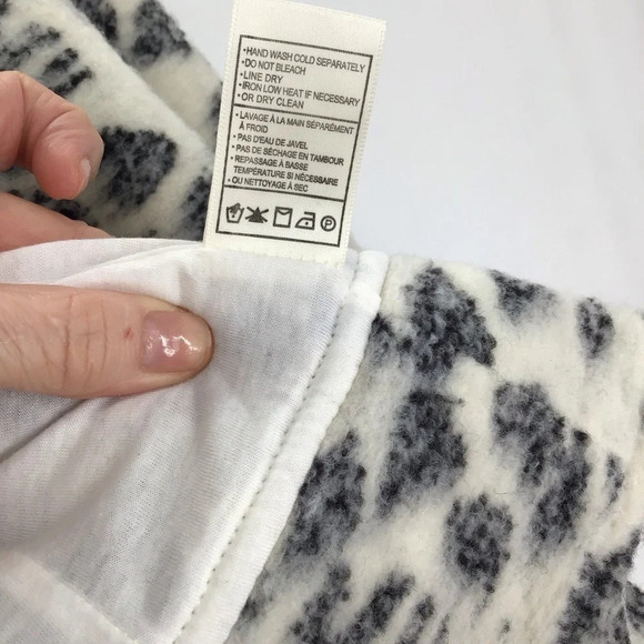 Cupcakes & Cashmere Braken Printed Full Zip Casual Moto Jacket/Shacket Size S - Picture 10 of 10